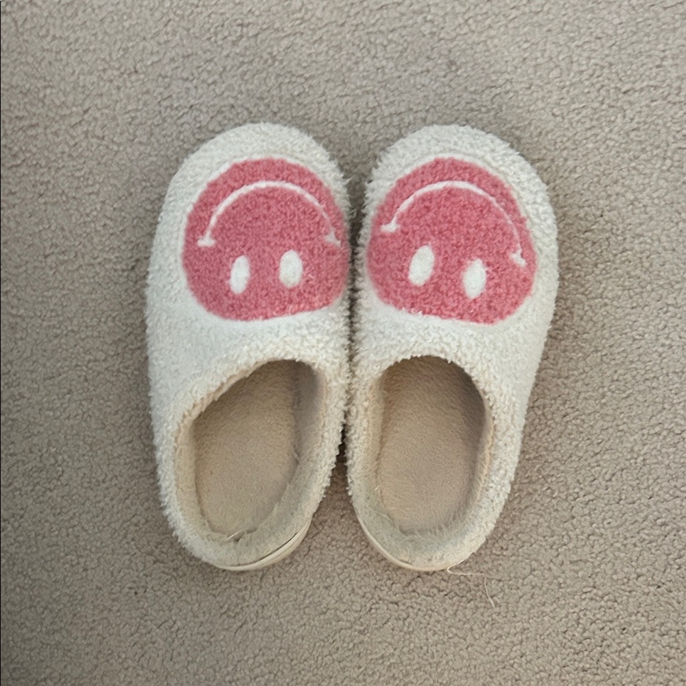Cozy Pink Smiley Face Slippers